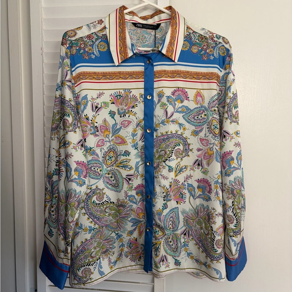 Zara Women's Multicolor Paisley Button Down Shirt